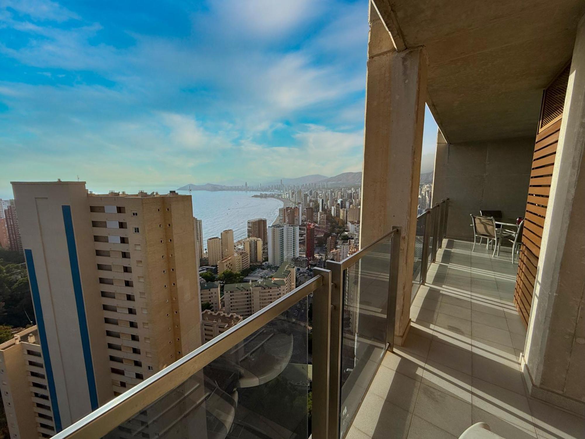 Beautiful Apartment Near Beach With Panoramic Sea-View ベニドルム エクステリア 写真